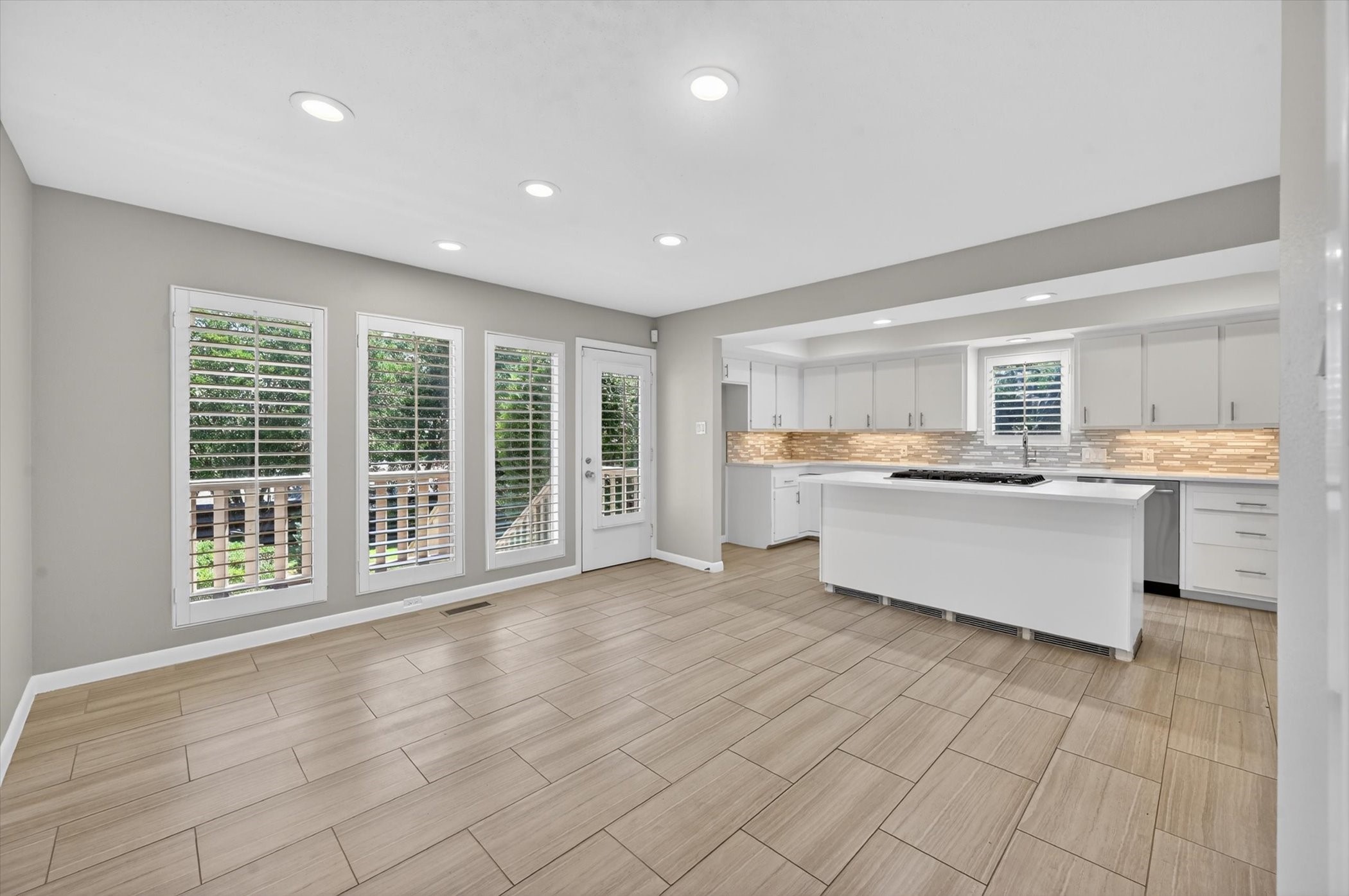 4 Lombardy Court Benbrook TX 76132