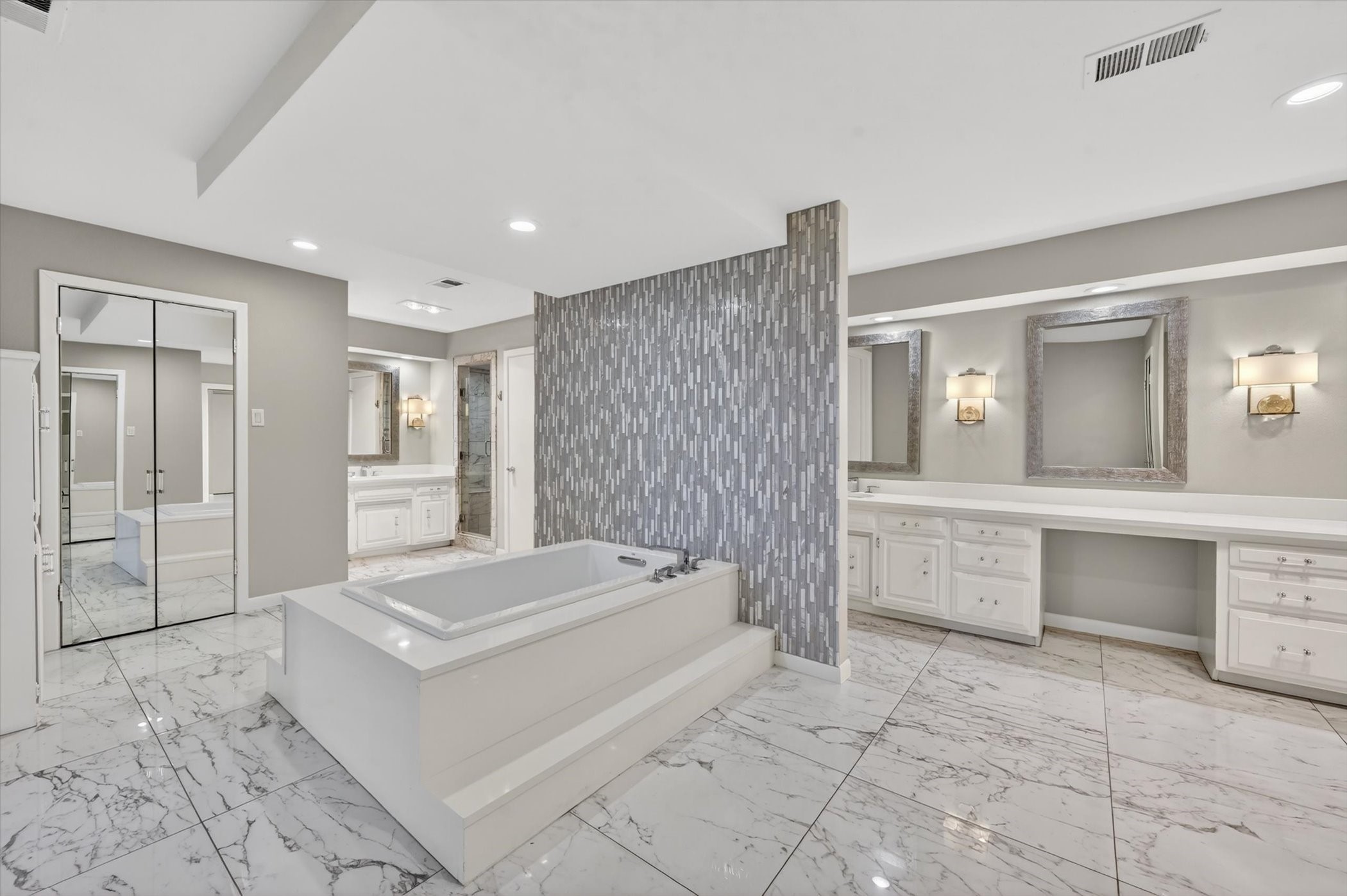 4 Lombardy Court Benbrook TX 76132