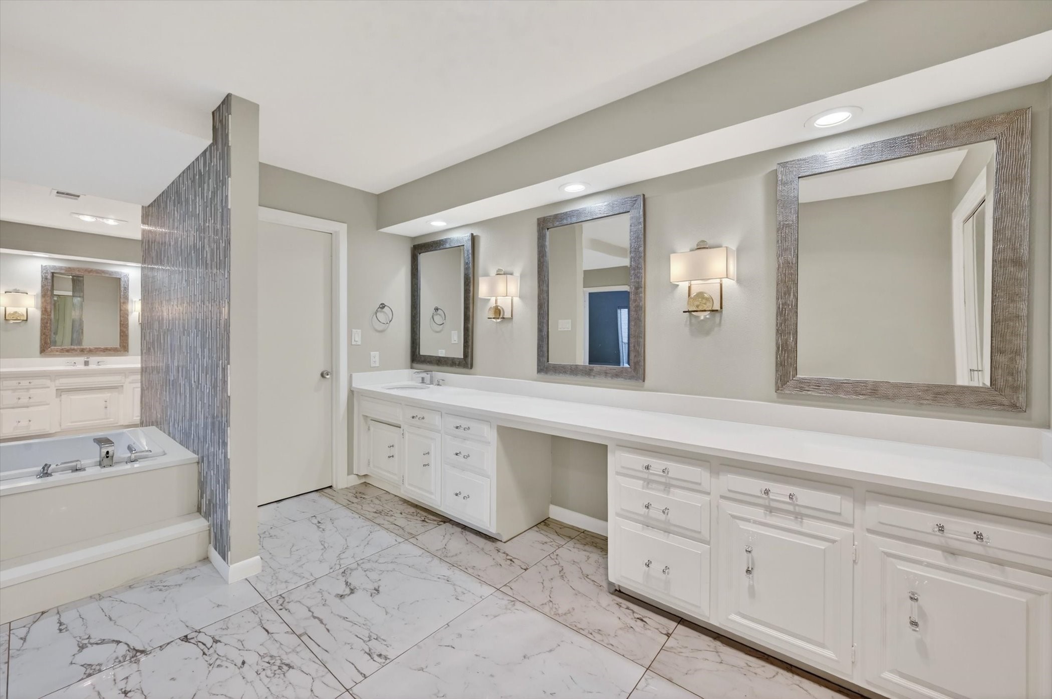 4 Lombardy Court Benbrook TX 76132