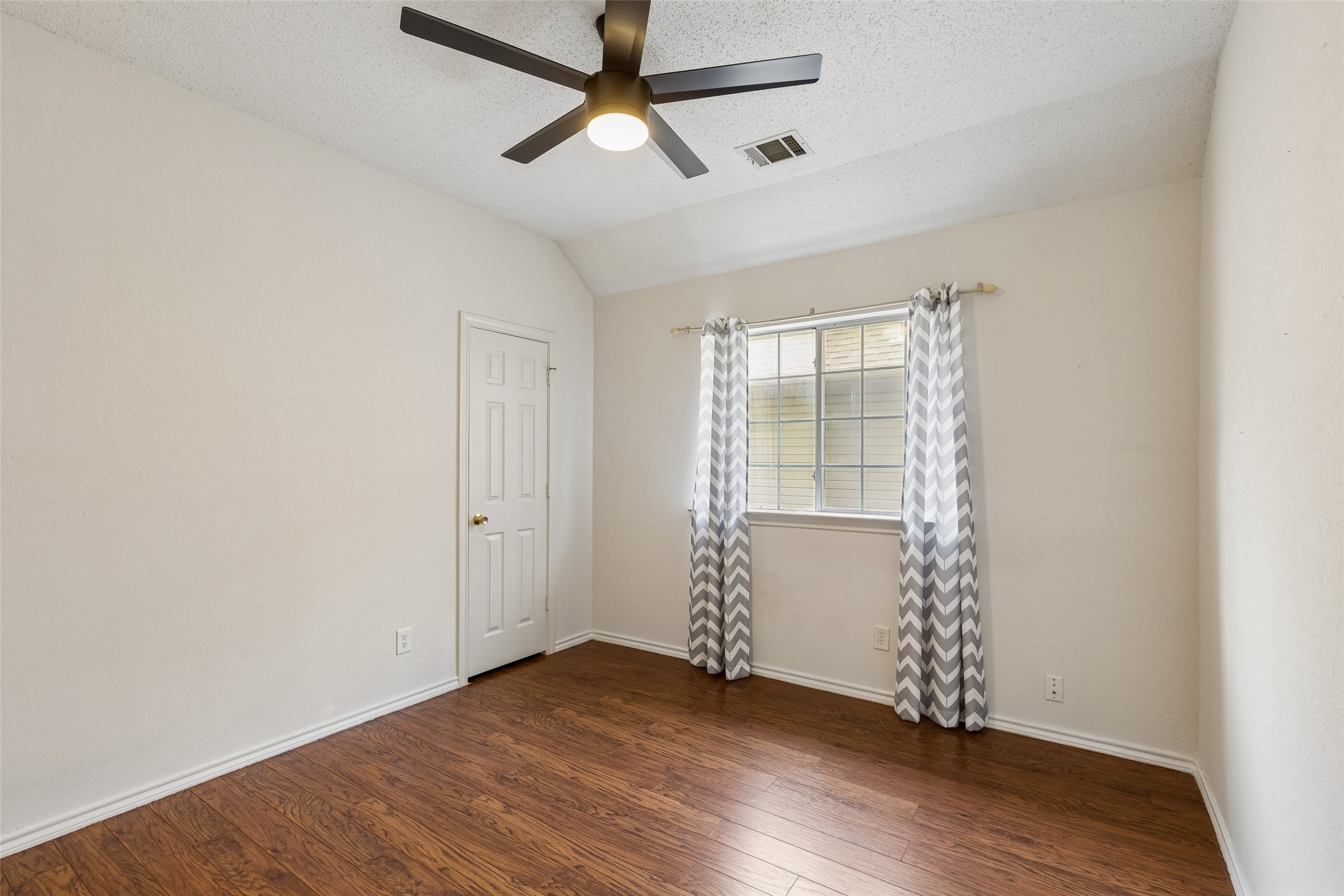 2212 Meadowstone Drive Carrollton TX 75006