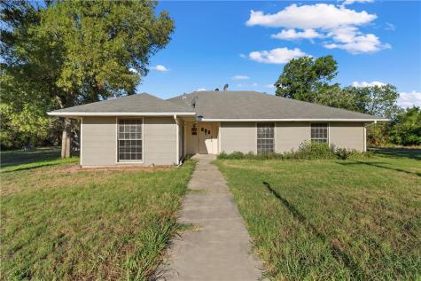 1511 Ward Street Marlin TX 76661
