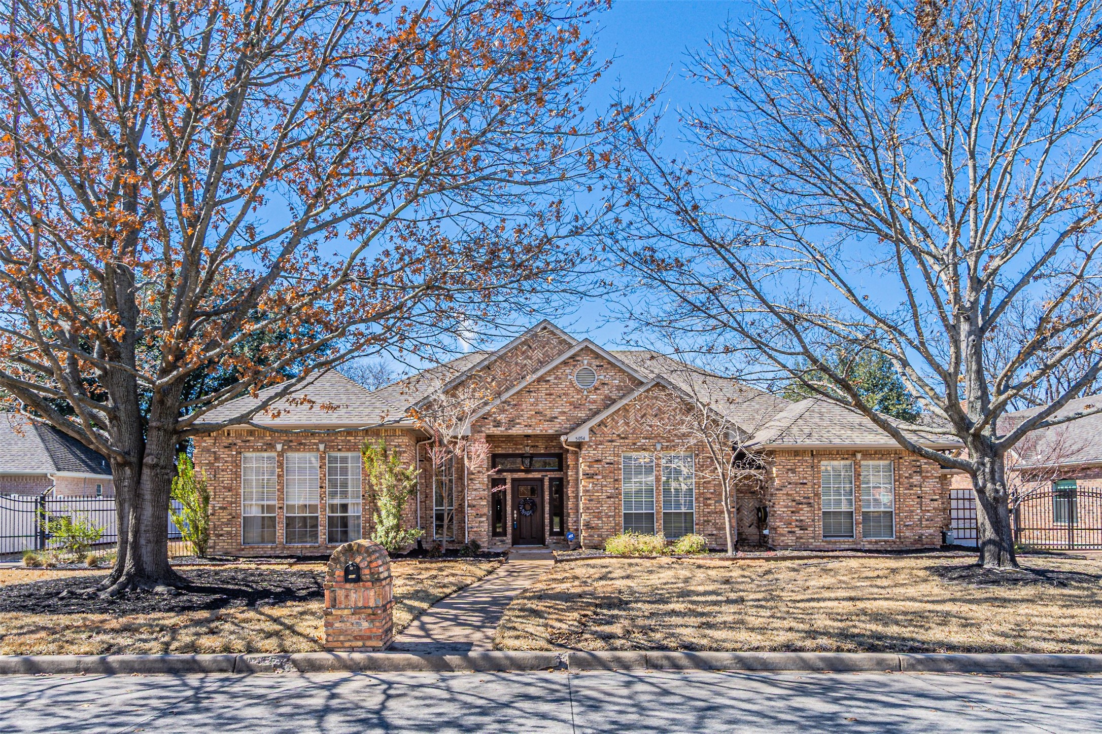 5054 Spring Meadow Court Fort Worth TX 76132