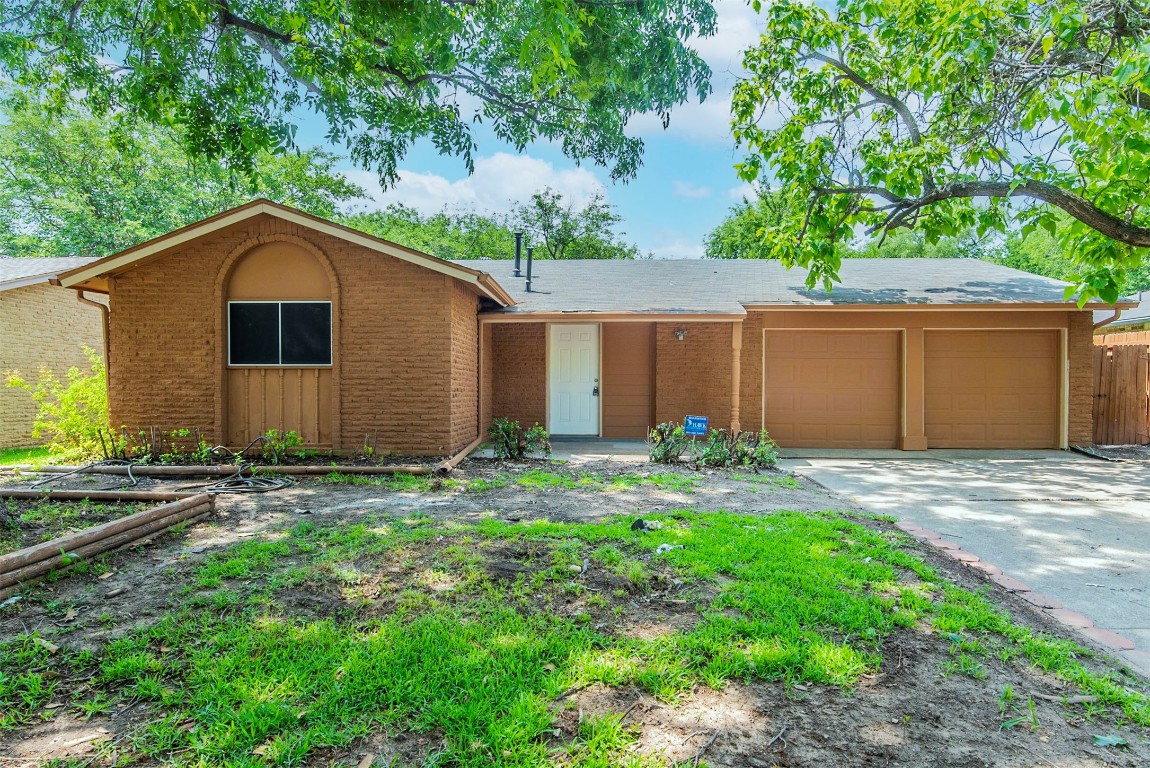 1302 Sugarmill Court Arlington TX 76014