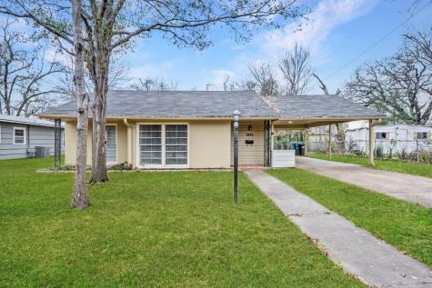 1612 Bowie Drive Corsicana TX 75110