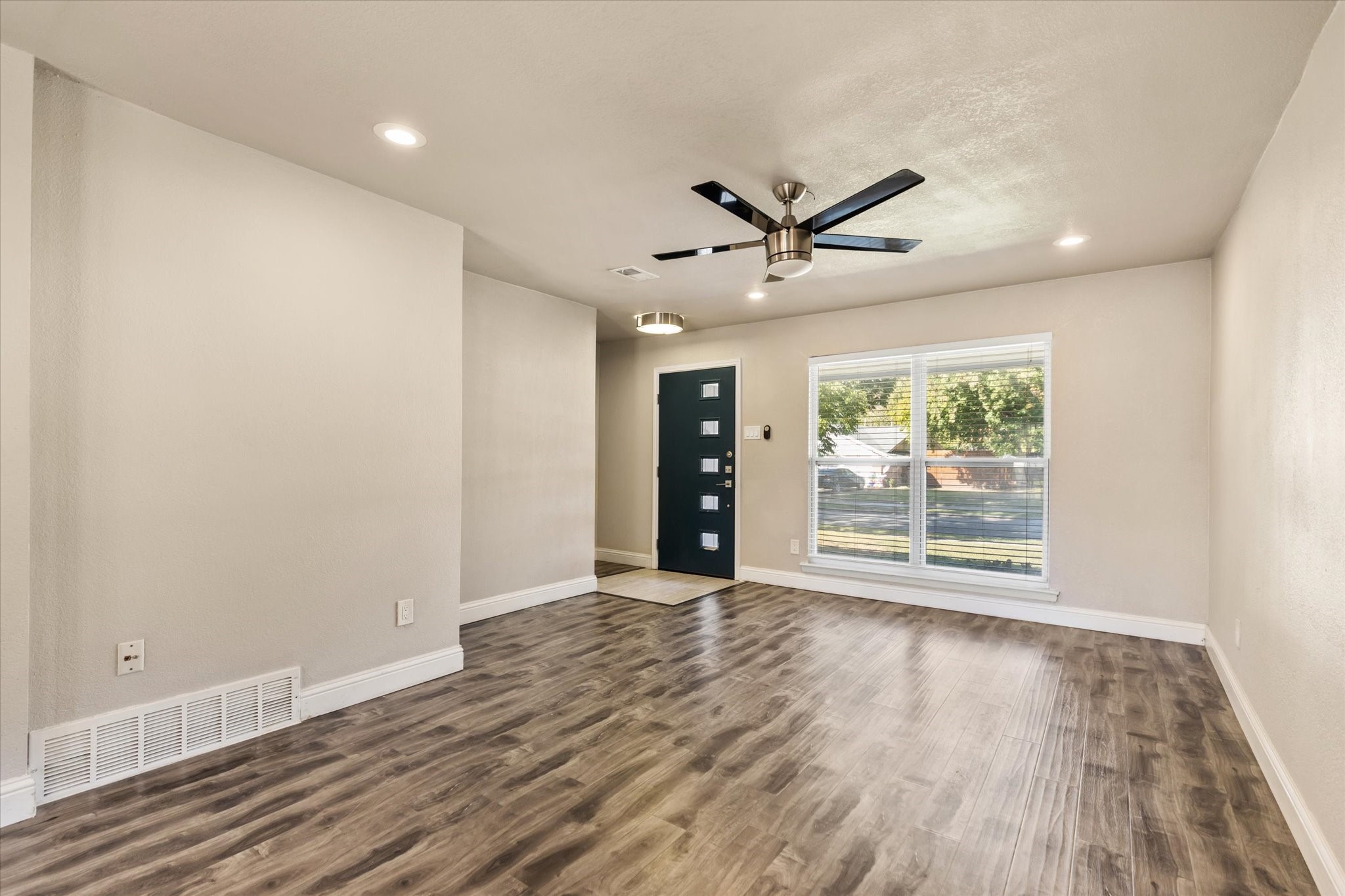 1602 Nantucket Drive Richardson TX 75080