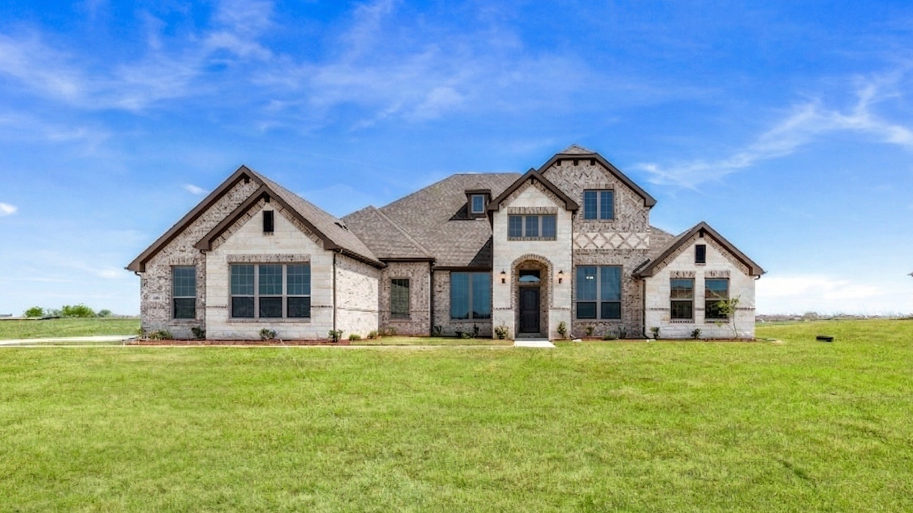 6520 Emerson Drive Mesquite TX 75126