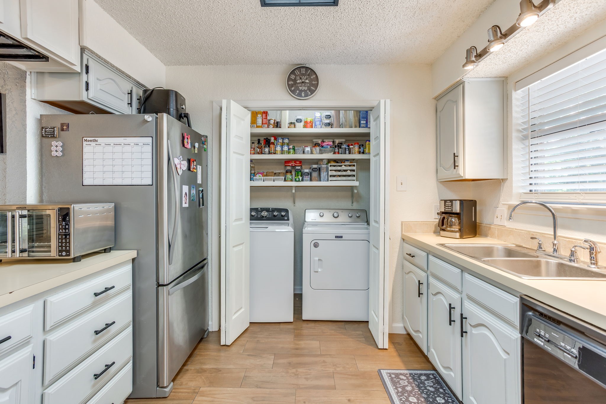 2711 Lone Star Lane Grapevine TX 76051