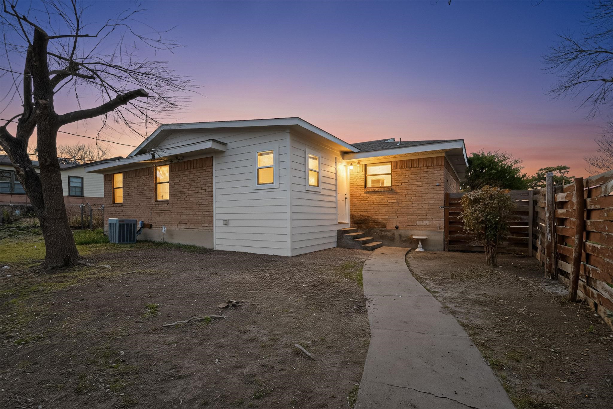 5606 S Marsalis Avenue Dallas TX 75241