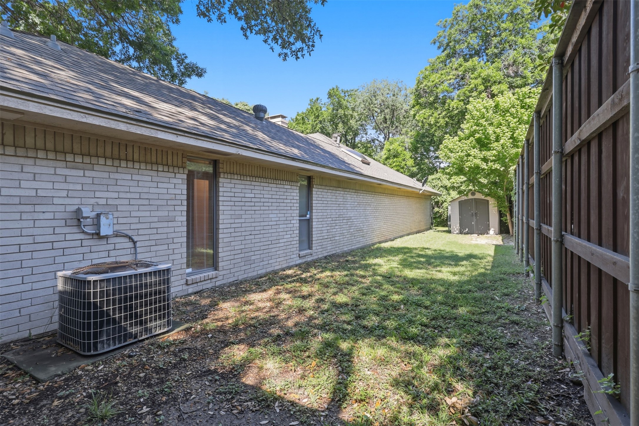 7211 Valley View Place Dallas TX 75240