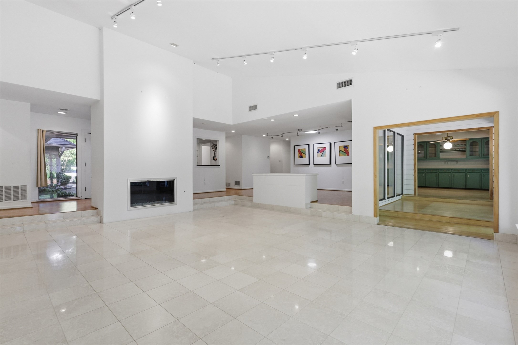 7211 Valley View Place Dallas TX 75240