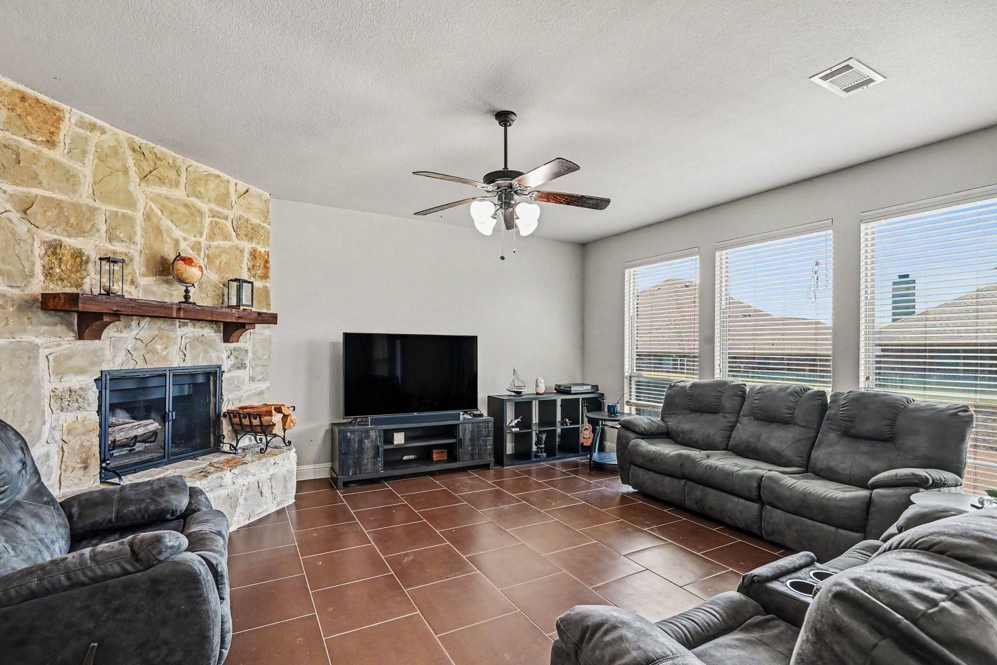 828 Sunflower Court Aledo TX 76008