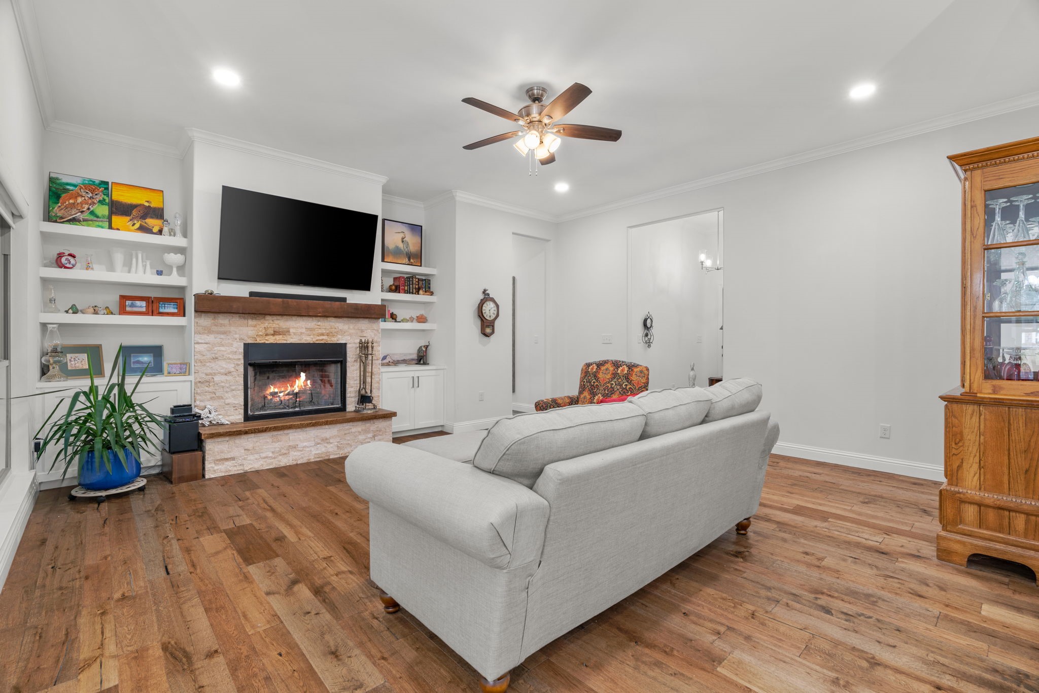 949 Avagail Avenue Springtown TX 76082