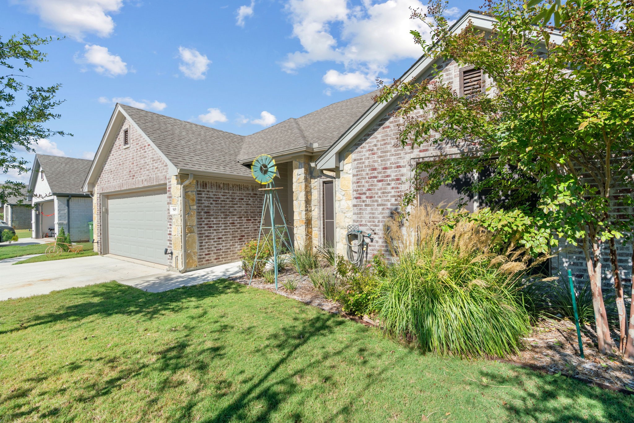949 Avagail Avenue Springtown TX 76082