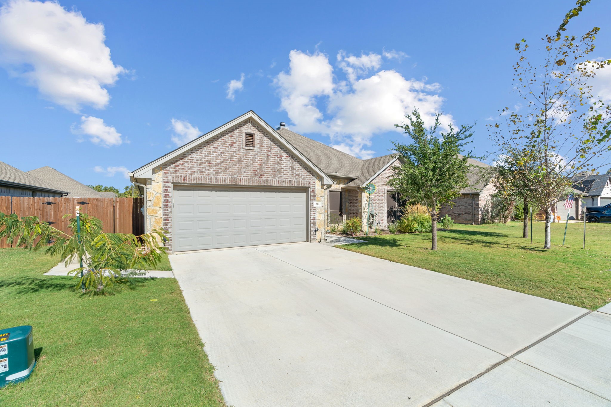 949 Avagail Avenue Springtown TX 76082