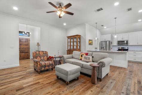 949 Avagail Avenue Springtown TX 76082