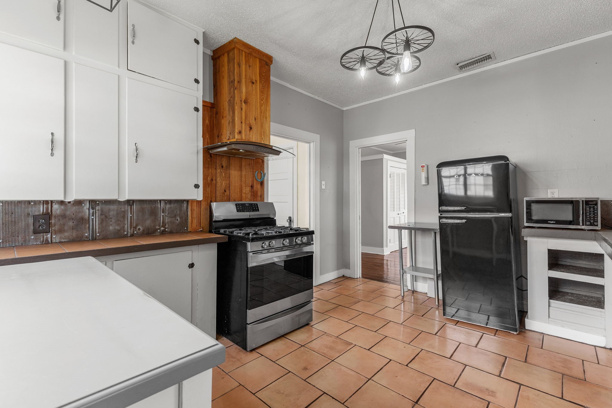 707 N River Street Seymour TX 76380