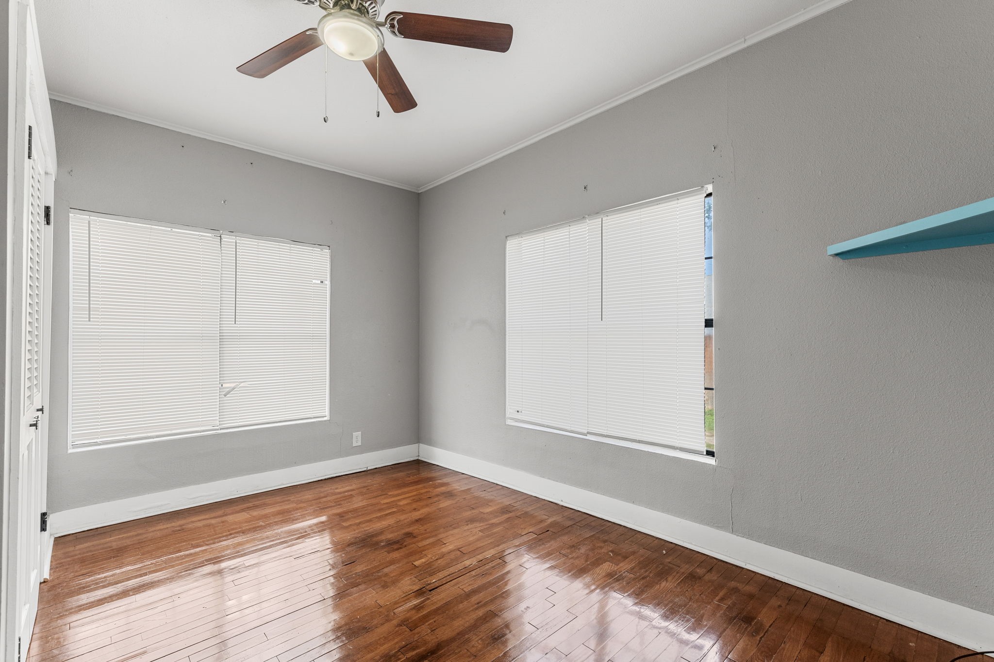 707 N River Street Seymour TX 76380