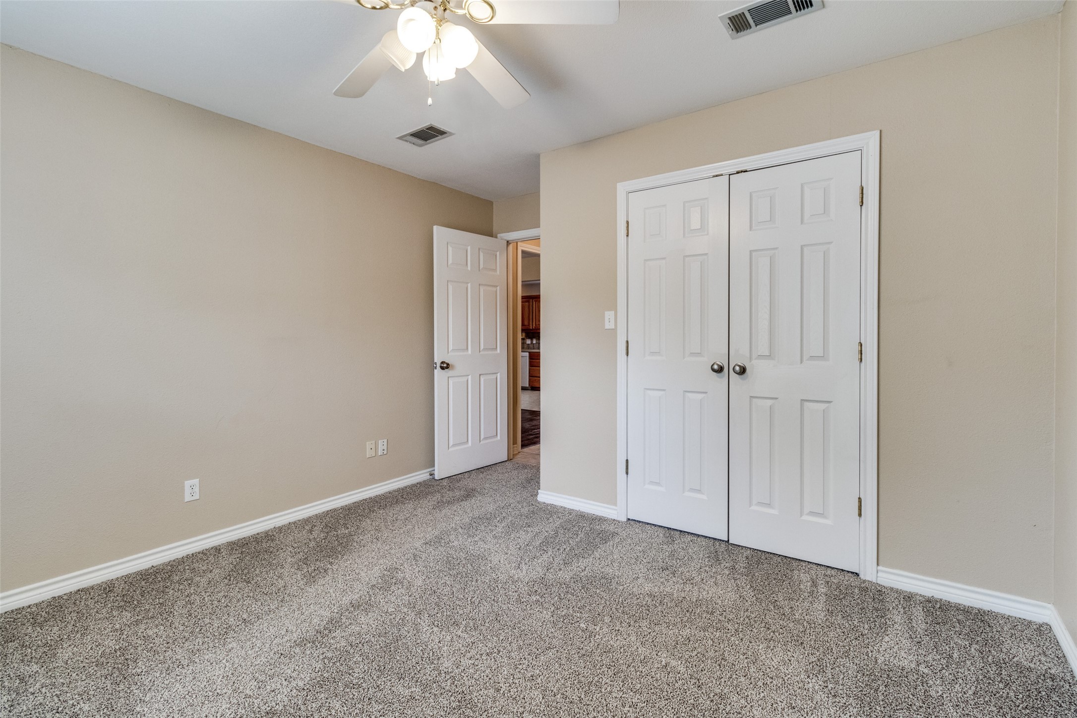 454 E Fulton Street Van Alstyne TX 75495