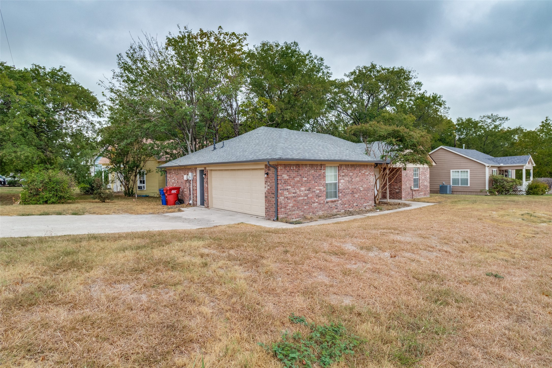 454 E Fulton Street Van Alstyne TX 75495