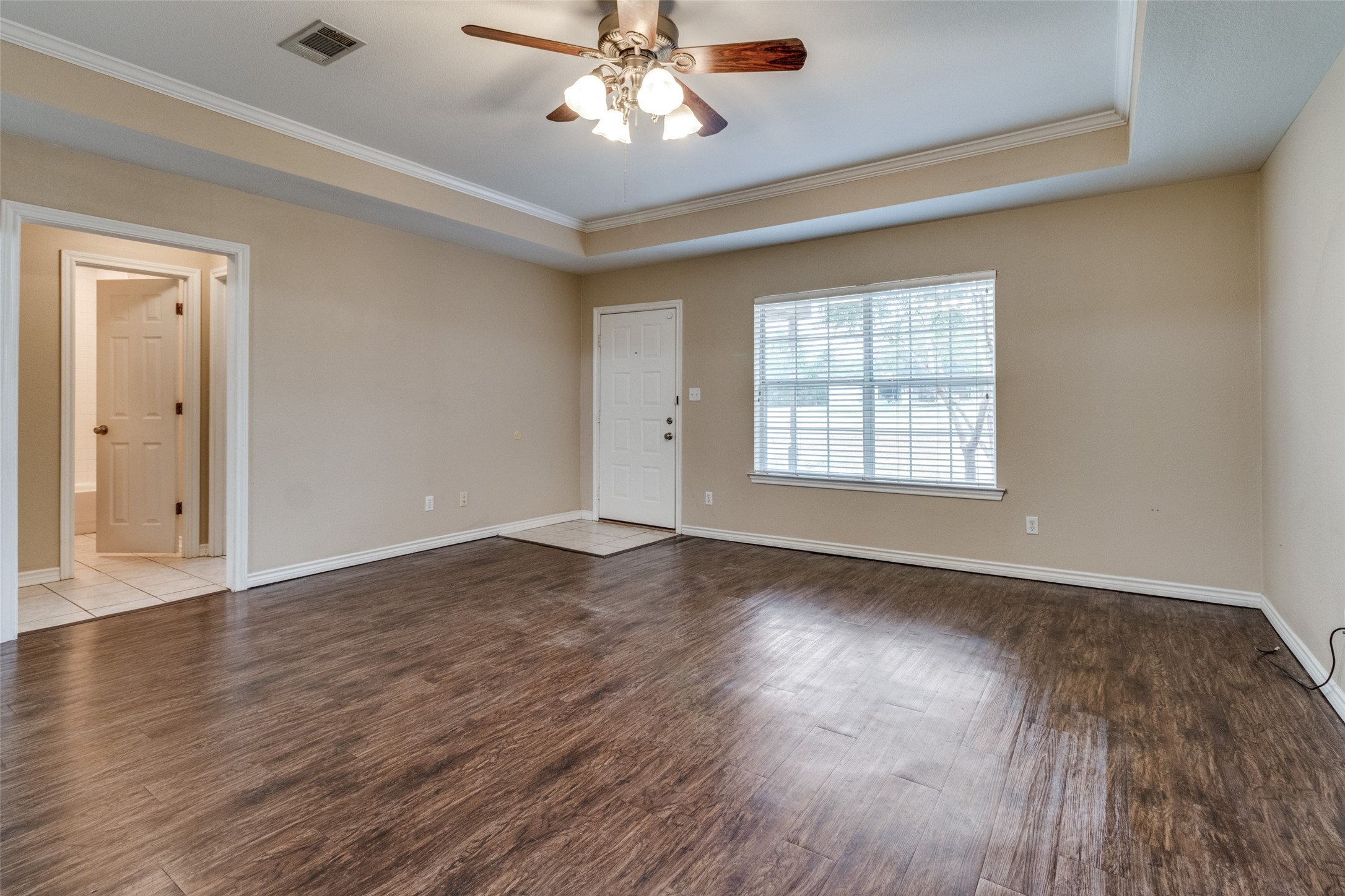 454 E Fulton Street Van Alstyne TX 75495
