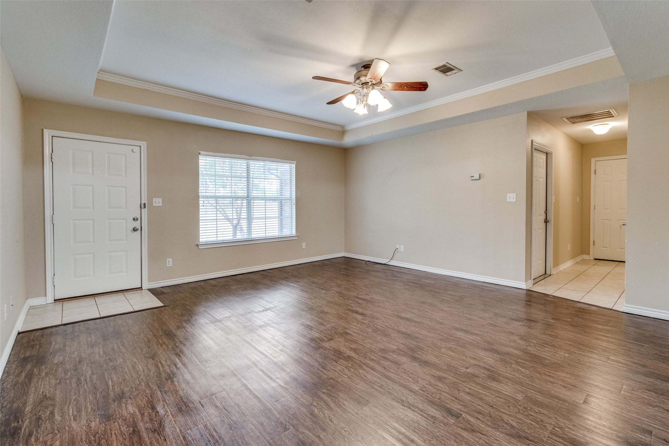 454 E Fulton Street Van Alstyne TX 75495