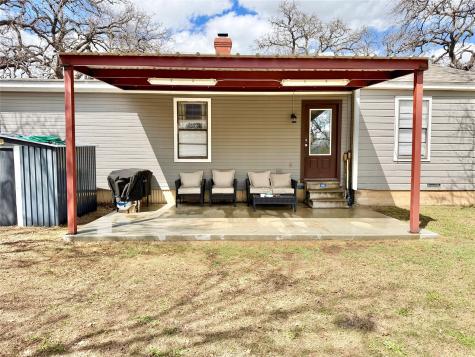 1136 W Long Street Stephenville TX 76401