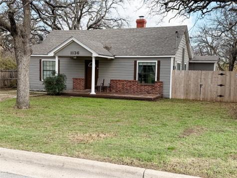 1136 W Long Street Stephenville TX 76401