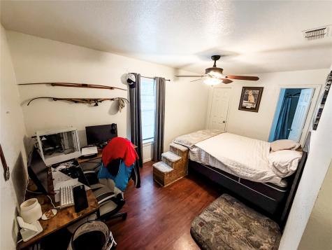 1136 W Long Street Stephenville TX 76401