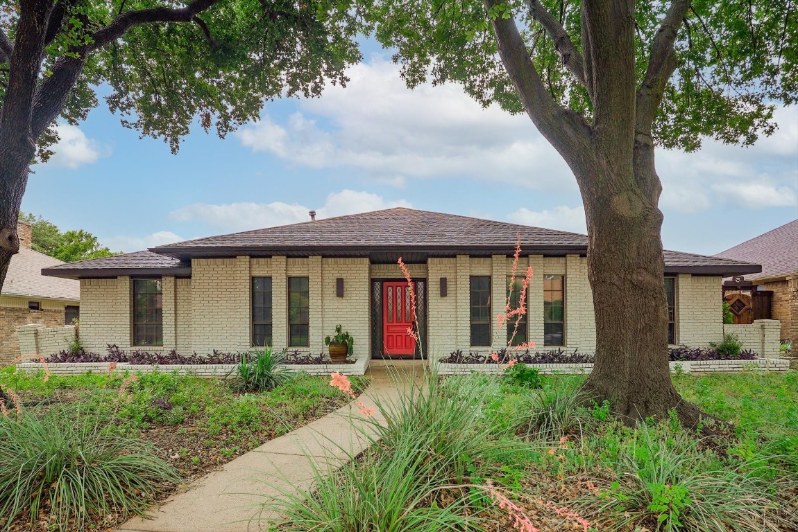 13115 Harkness Drive Dallas TX 75243