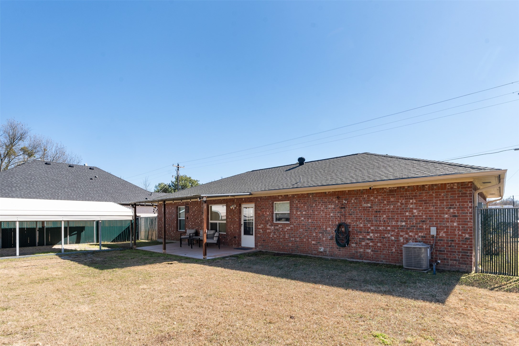 924 Guam Street Tool TX 75143