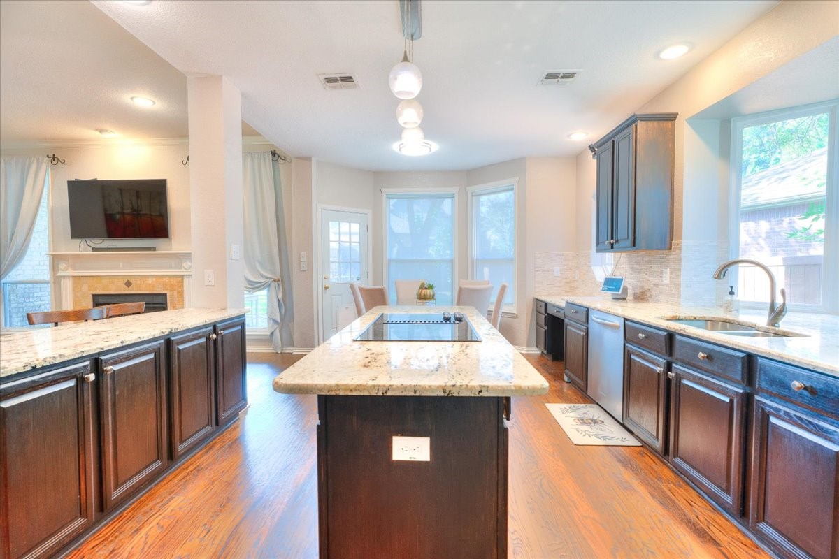 3601 Gaitland Circle Flower Mound TX 75022