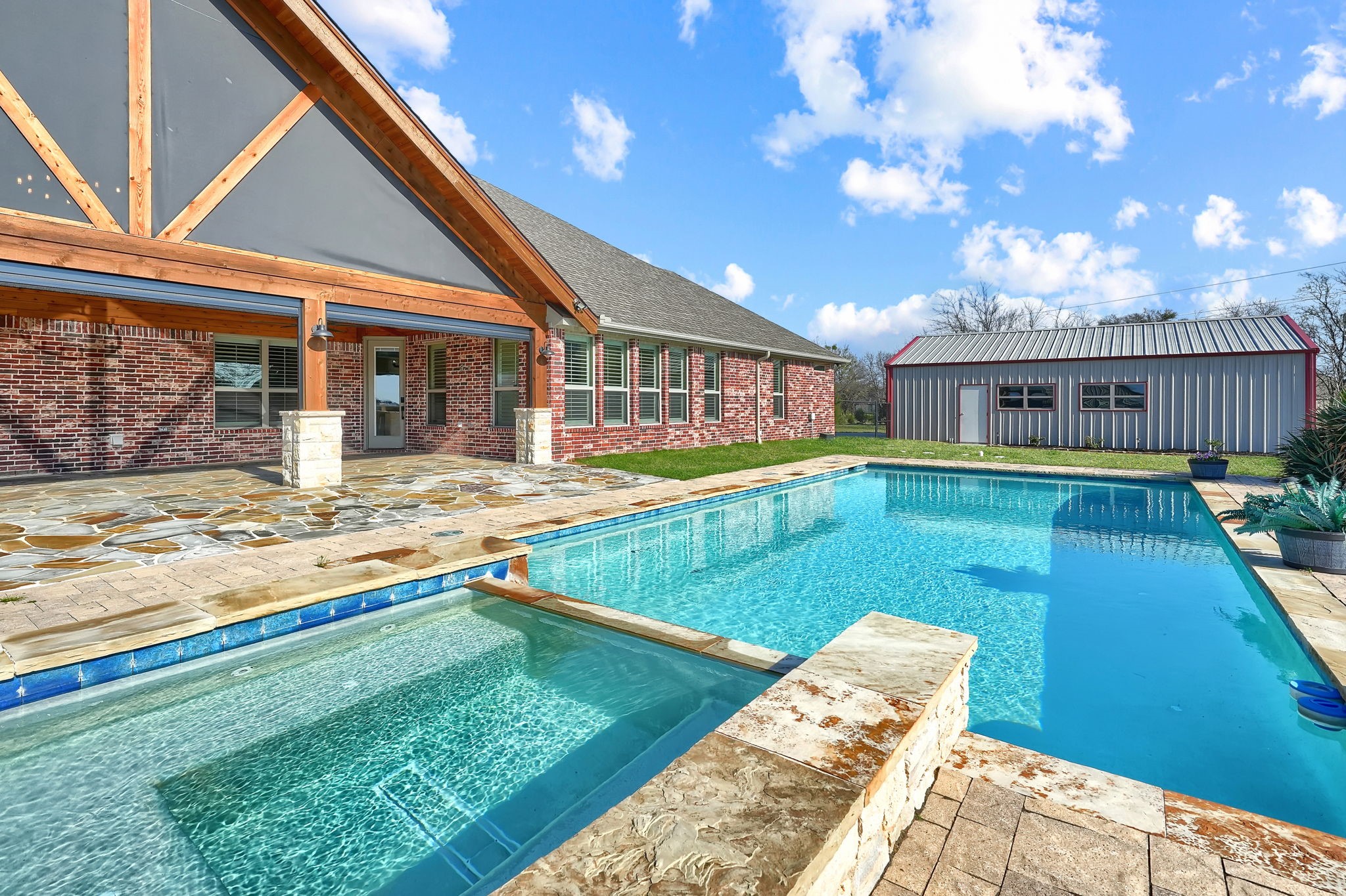 2214 Buck Court Caddo Mills TX 75135
