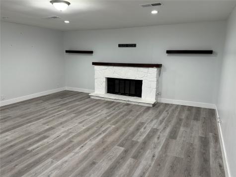 2847 W Rochelle Road Irving TX 75062
