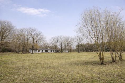 333 County Road 43200 Powderly TX 75473