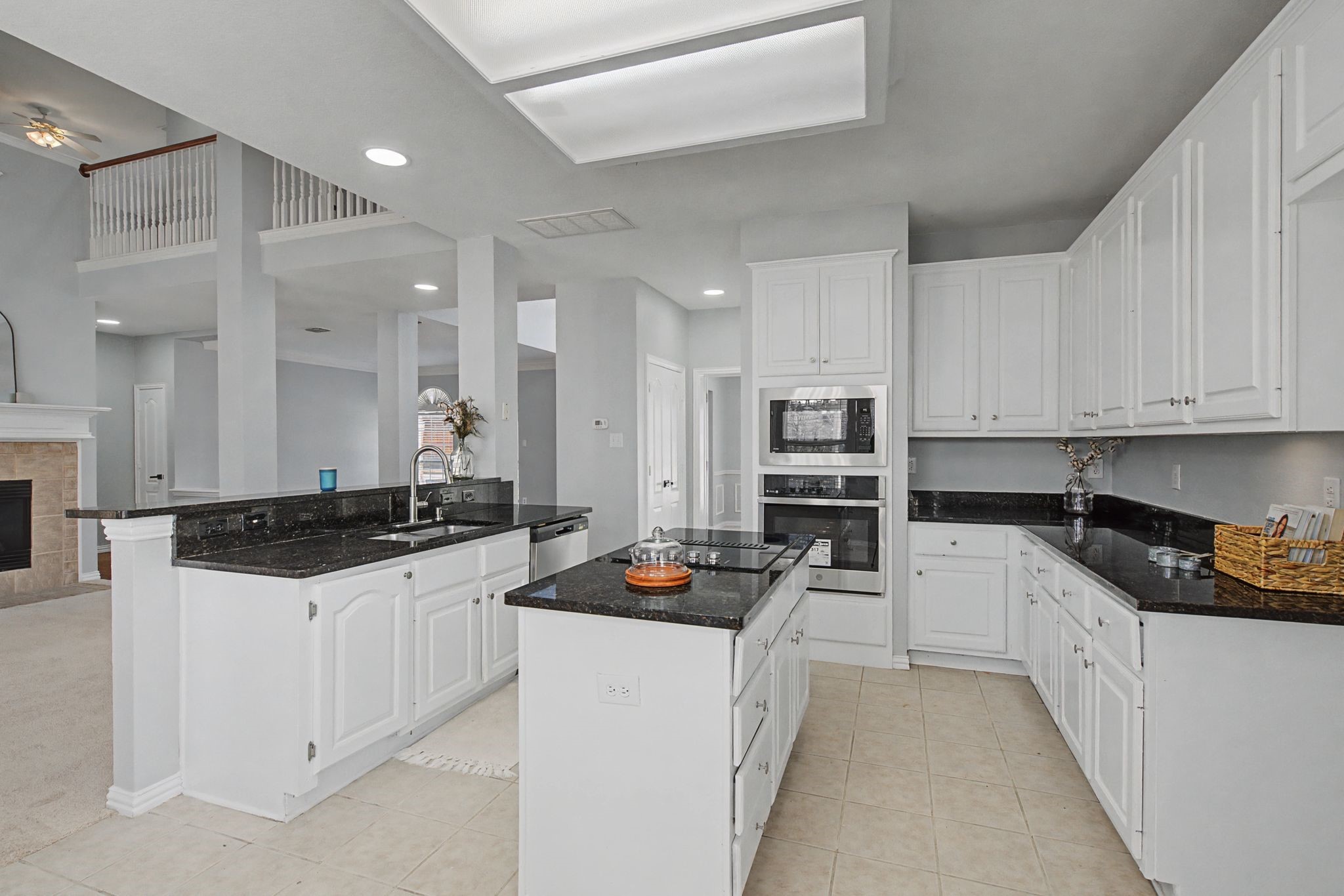 4706 Coventry Lane Arlington TX 76017