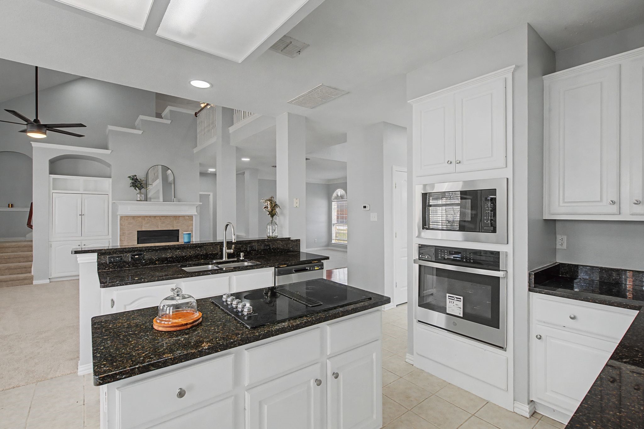 4706 Coventry Lane Arlington TX 76017