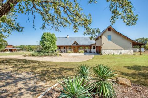 1611 County Road 2461 Alvord TX 76225