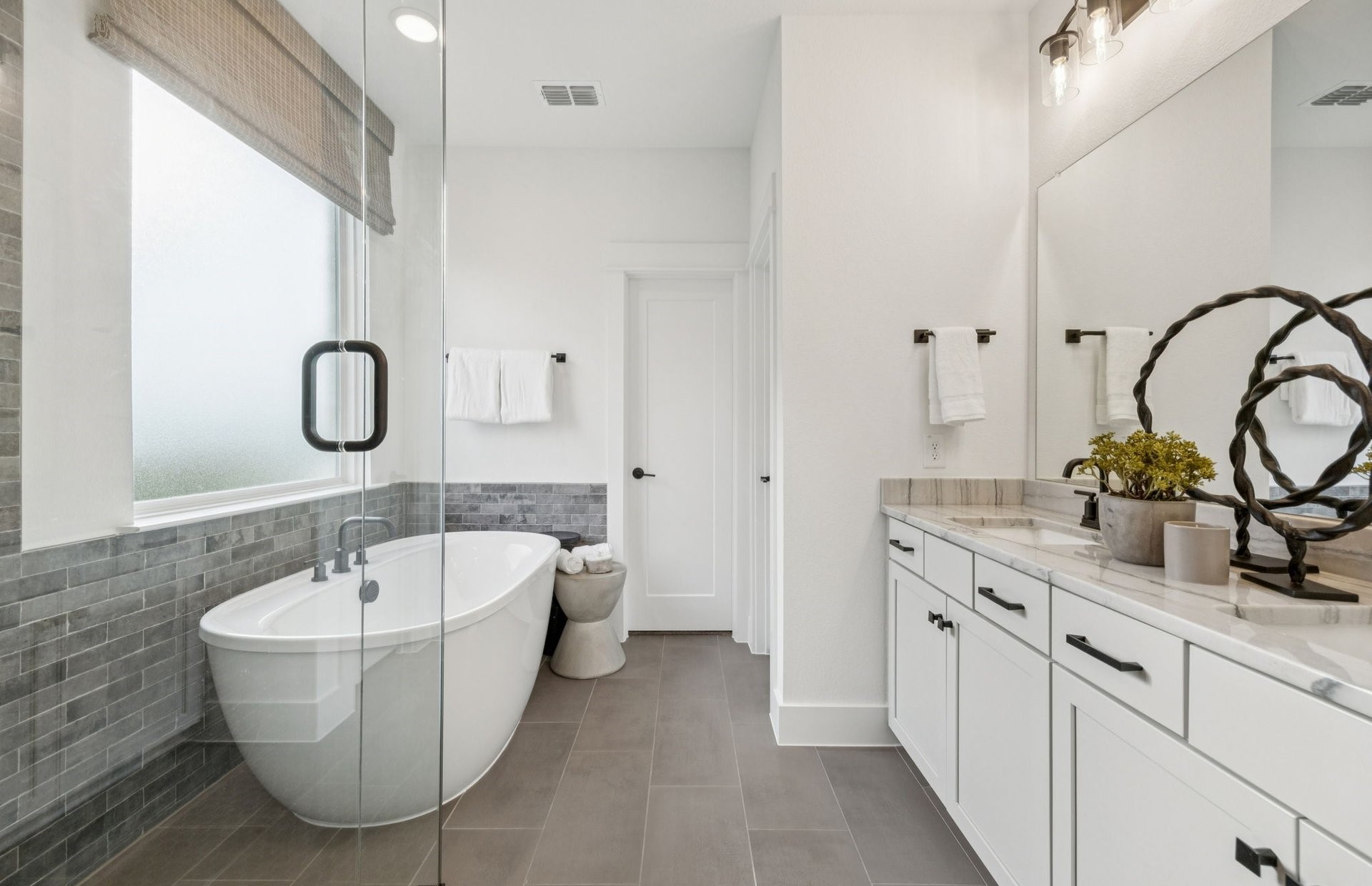 1029 Clayton Street Aubrey TX 76227