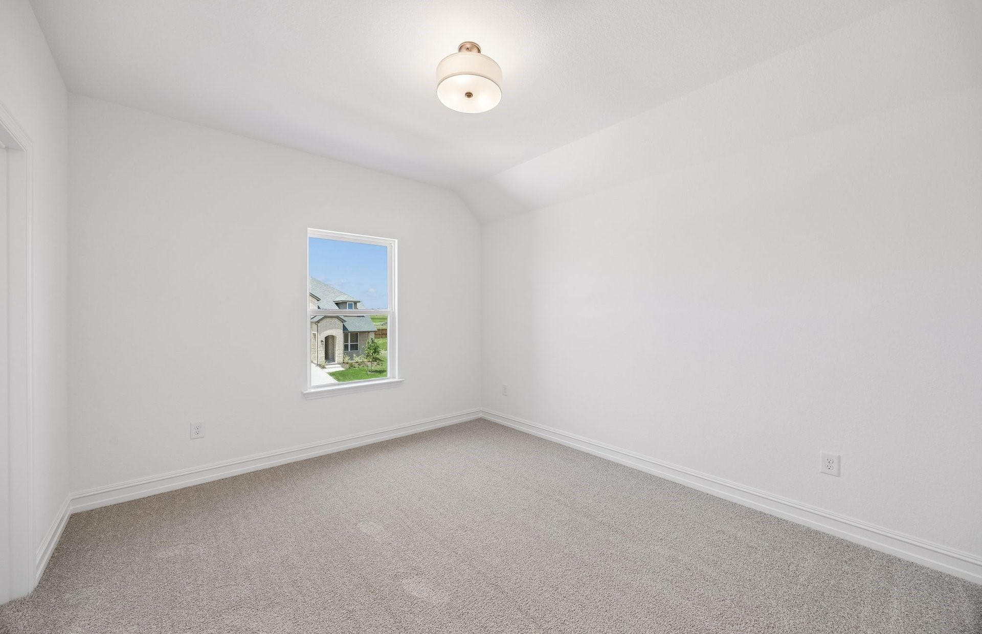 1029 Clayton Street Aubrey TX 76227