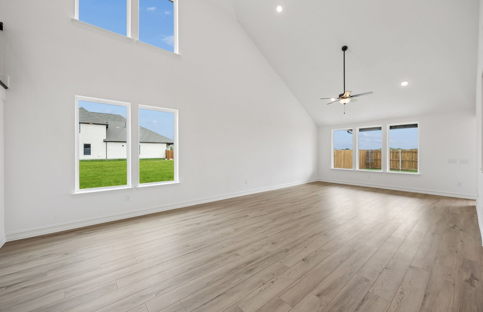 1029 Clayton Street Aubrey TX 76227