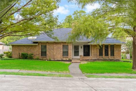5623 Vinewood Drive Garland TX 75043
