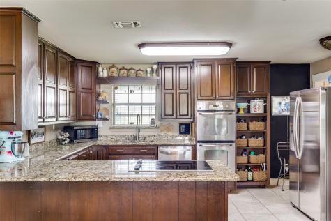 415 Star Shell Road Decatur TX 76234