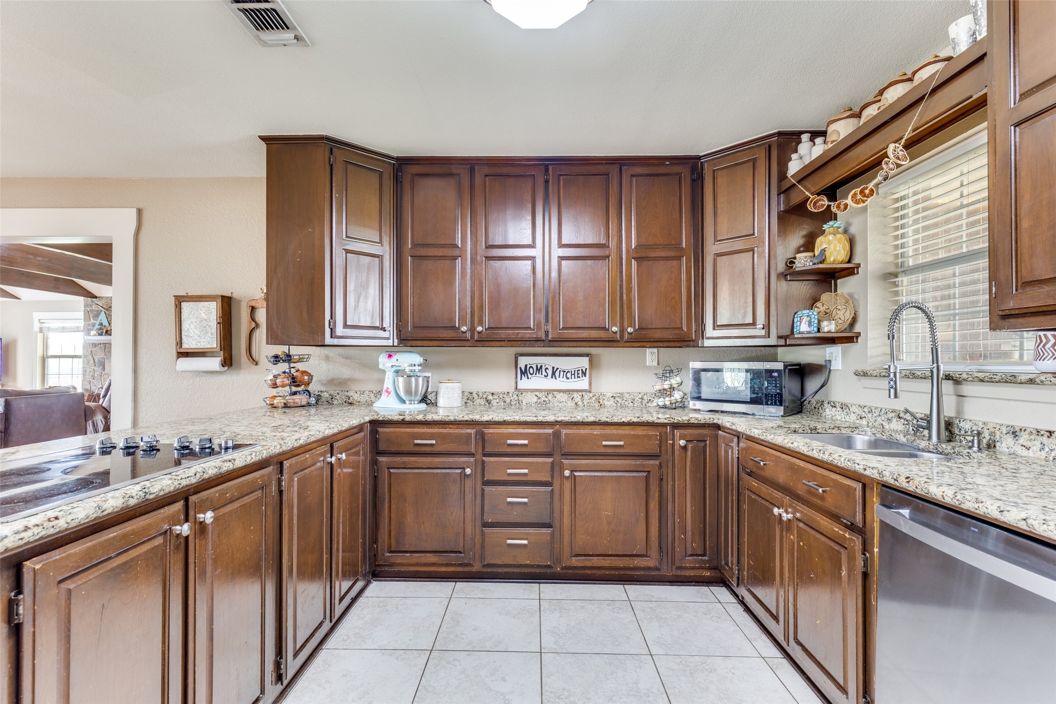 415 Star Shell Road Decatur TX 76234