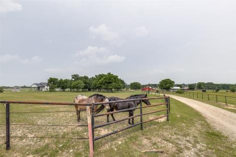 415 Star Shell Road Decatur TX 76234