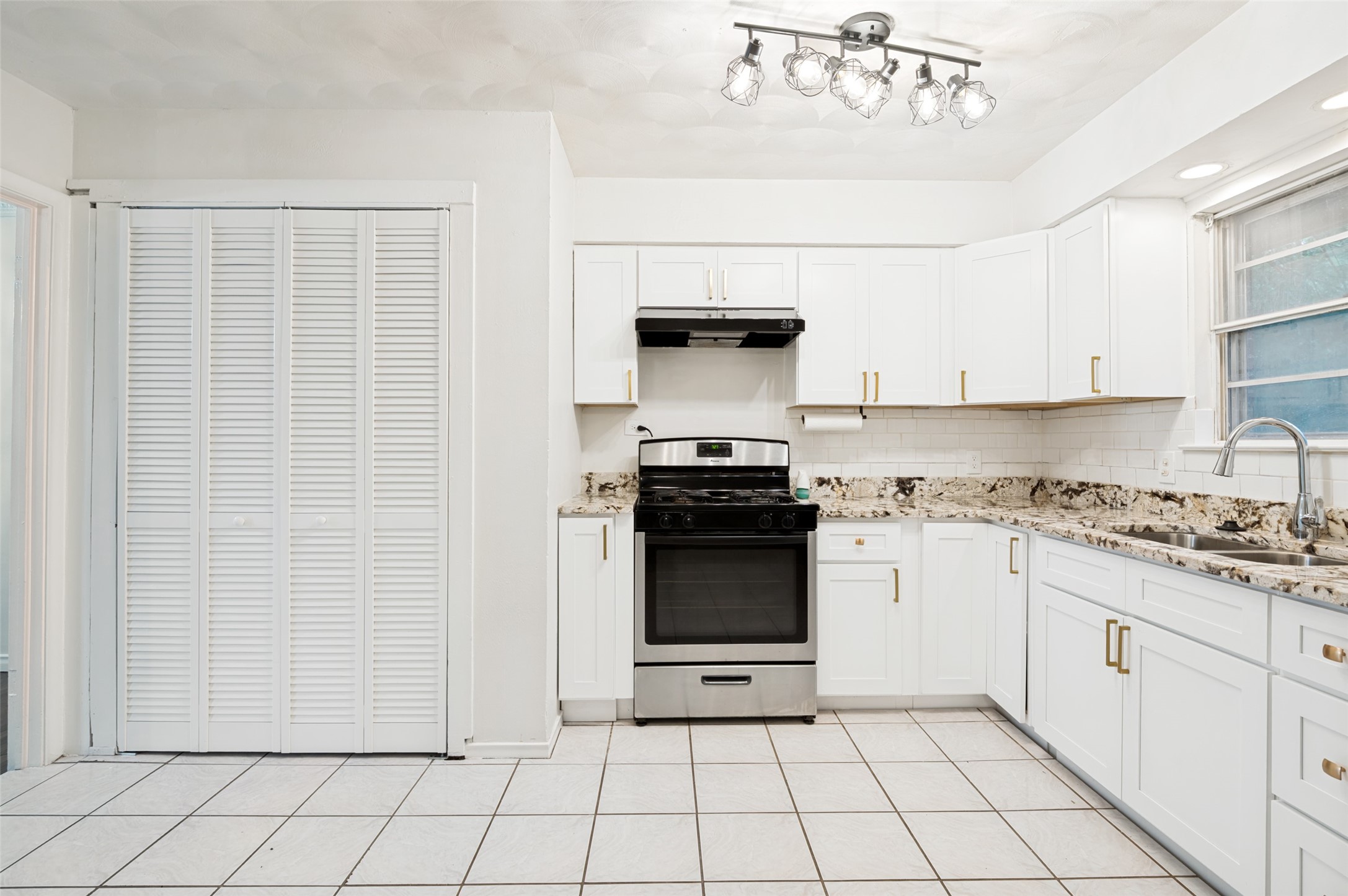 4126 Elk Horn Trail Dallas TX 75216