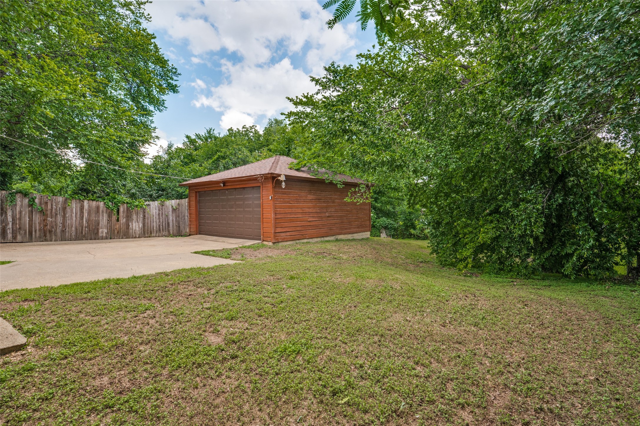 4126 Elk Horn Trail Dallas TX 75216