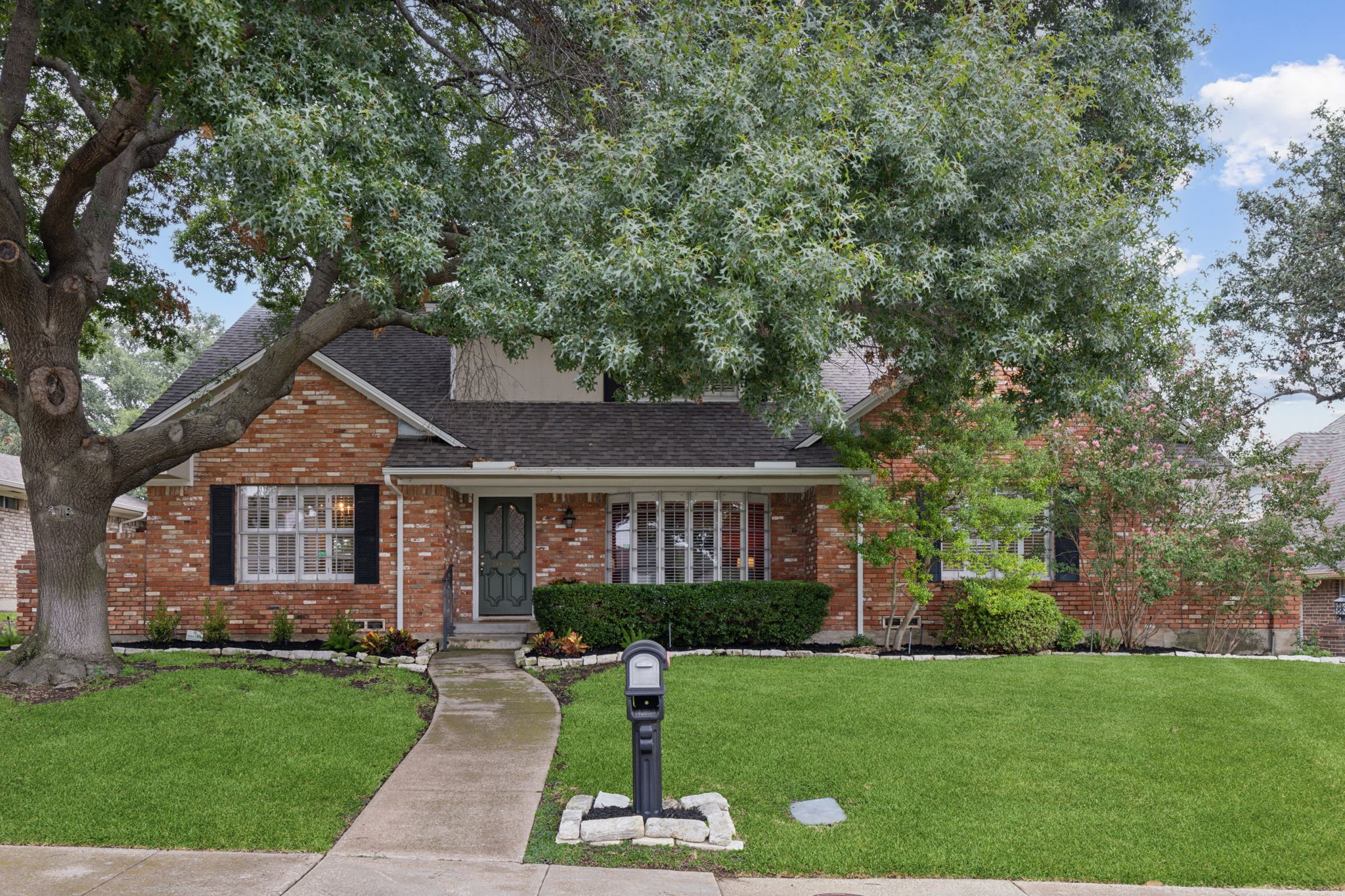 9623 Fallbrook Drive Dallas TX 75243