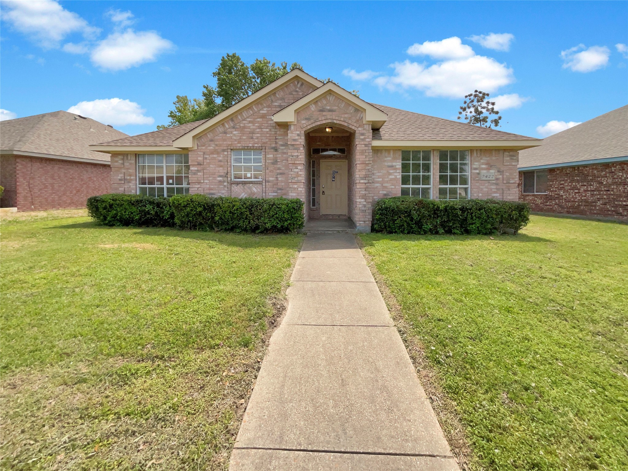 7422 Chariot Drive Dallas TX 75227