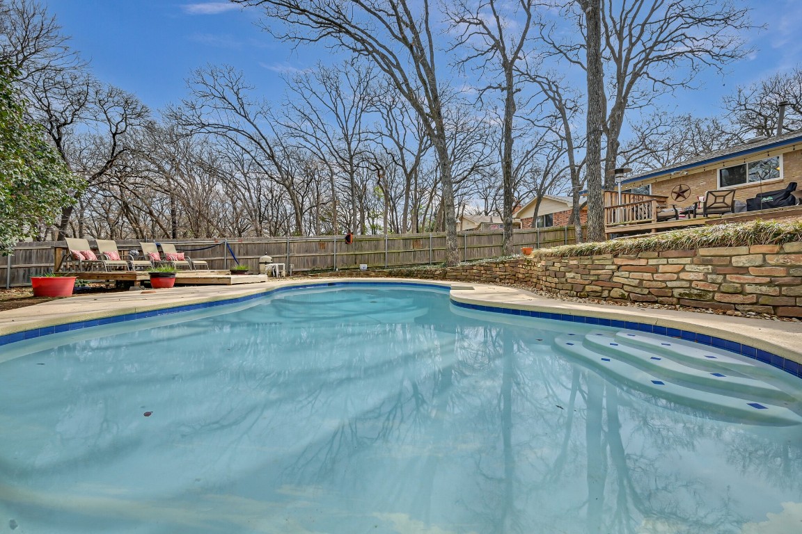 4701 Valleycrest Drive Arlington TX 76013