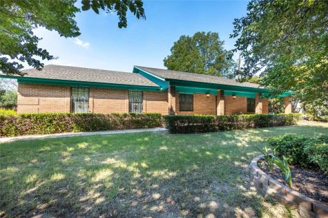 5429 Booker T Street Fort Worth TX 76105